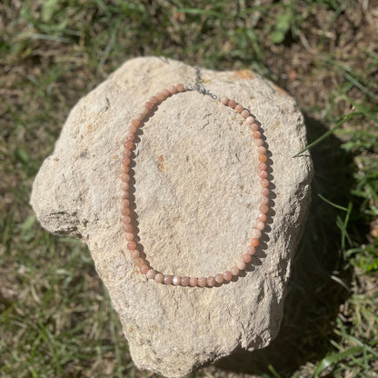COLLIER PERLES PIERRE DE SOLEIL