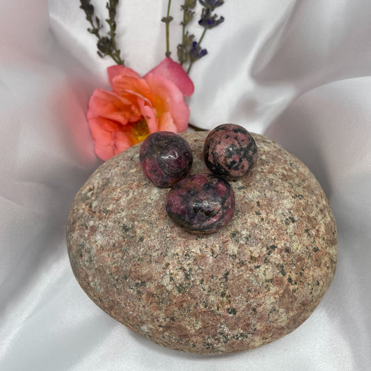 RHODONITE ROULÉE 2-3 cm
